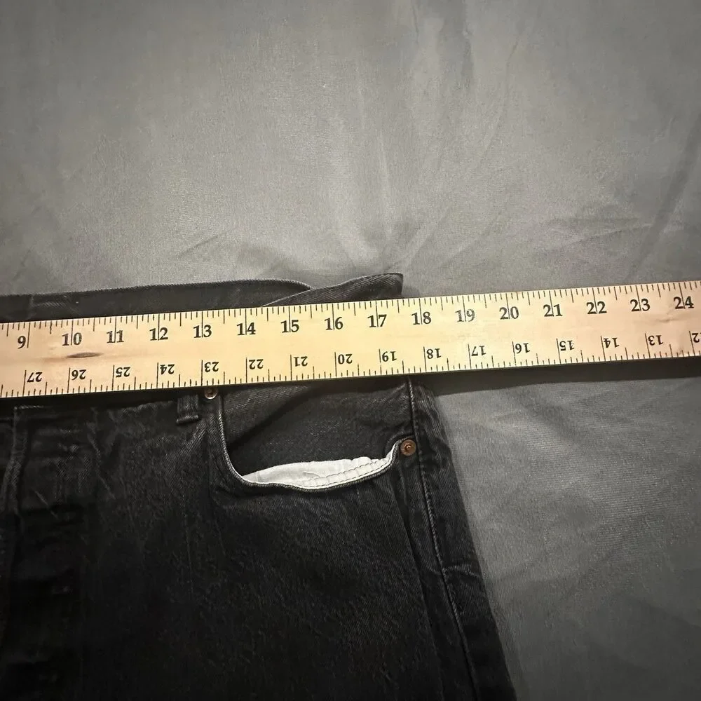 Levis 501 Jeans Men 36x32 Straight Leg Black Denim Leather Patch Button Fly